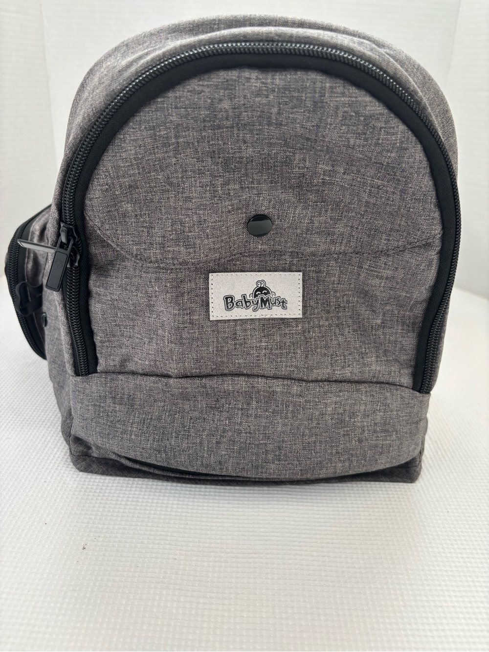 Gray Baby-Must Carrier/Seat